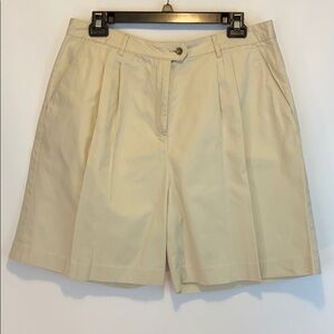Basic Edition Khaki Women’s Shorts Size 16